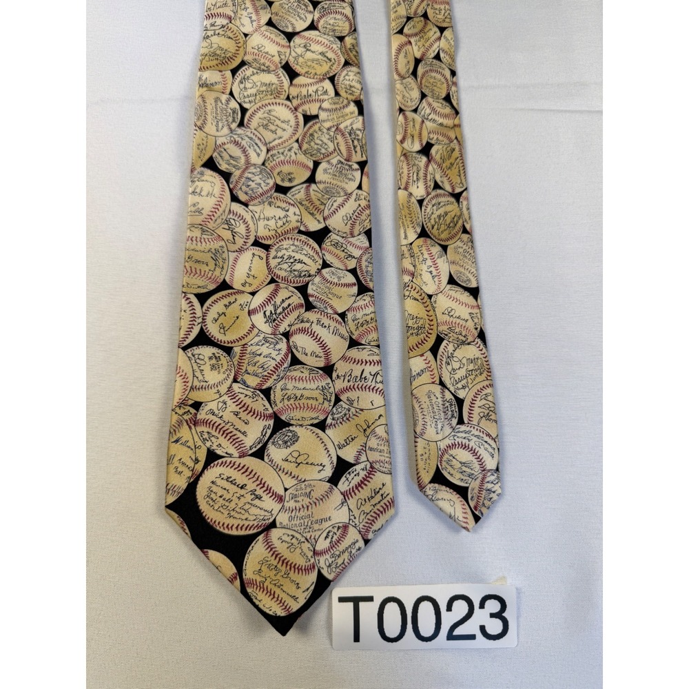 Museum Artifacts Silk Tie Baseball Signatures 1902-1939 Vintage Sports Cream